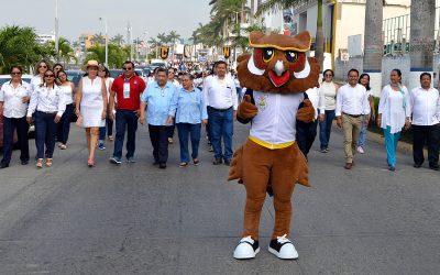 Alcalde da bienvenida a normalistas