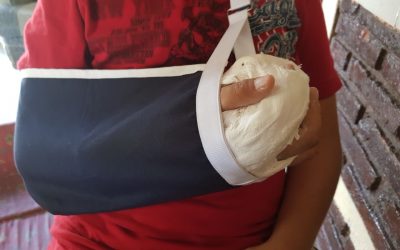 Directora de la primaria “18 de Marzo”, justifica Violencia entre sus estudiantes
