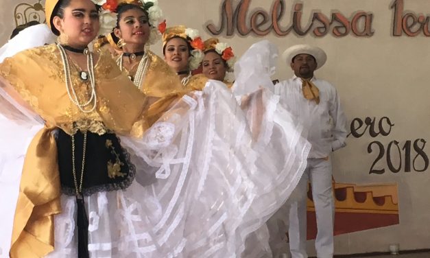 Destaca compañía folklórica de Tuxpan en concurso de Huapango Nacional