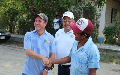 Realizan Arturo Esquitín y Raúl Monroy recorrido en Álamo