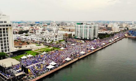 Logra Miguel Ángel Yunes Márquez el cierre más grande de la historia del estado; reúne más de 80 mil personas en la Macroplaza de Veracruz