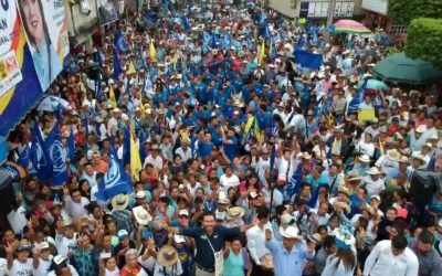 Firma Miguel Ángel Yunes Márquez sus compromisos con pueblos Indígenas