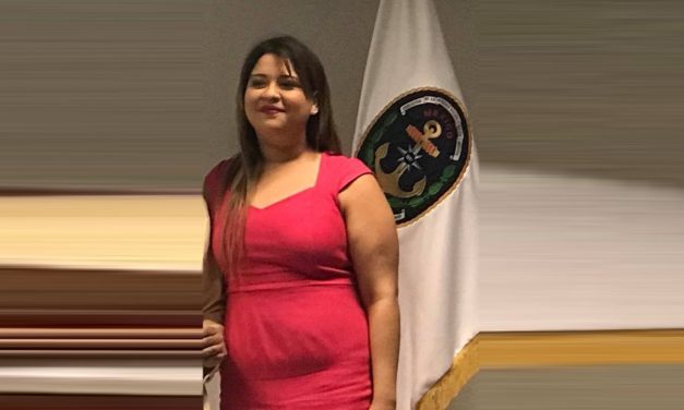 Insisten en remover a Arely Ahumada