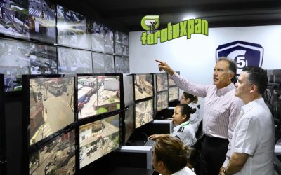 Más de 6 mil cámaras estarán al servicio de los veracruzanos en todo el estado: Gobernador Yunes