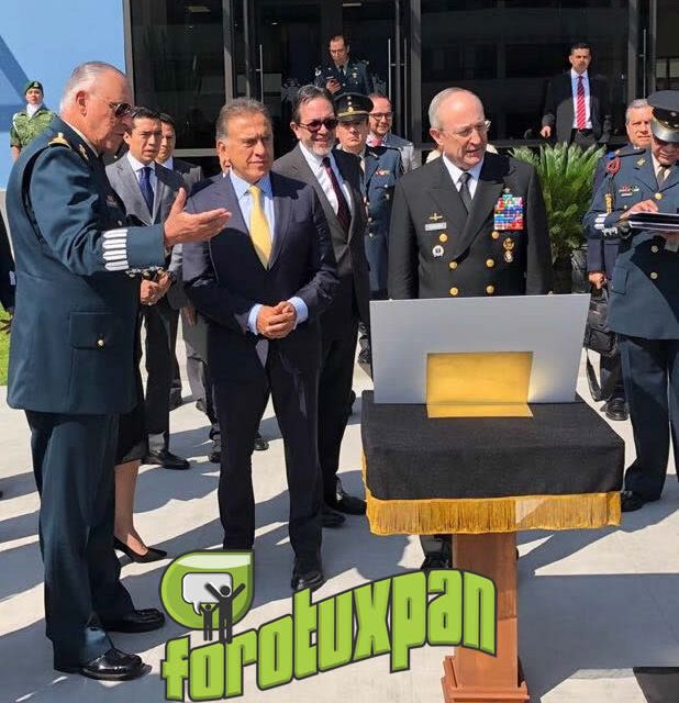 Gobernador Yunes se reúne con Secretarios de la Defensa Nacional y de Marina, para el rescate y promoción de la Fortaleza de San Carlos