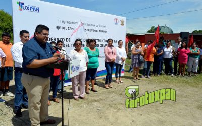 Banderazo a tanque elevado en Unidad Antorchista