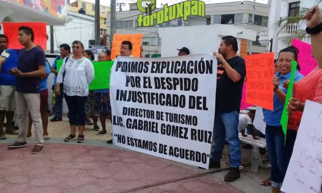 Manifestación por la Destitución de Gabriel Gómez de la Dirección de Turismo