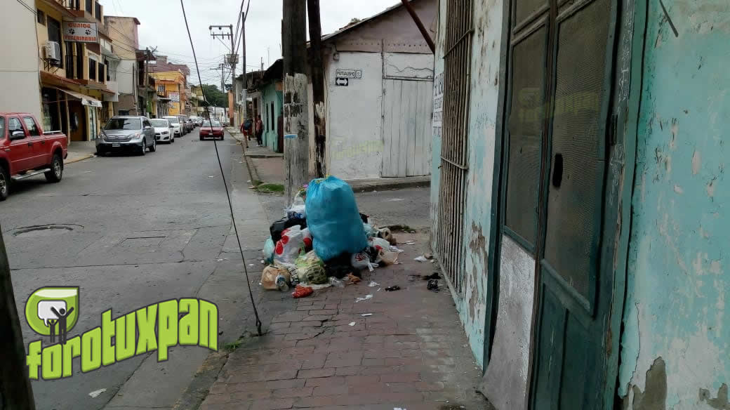 Basura y Escombros en las Calles son Mala Imagen Para la Ciudad