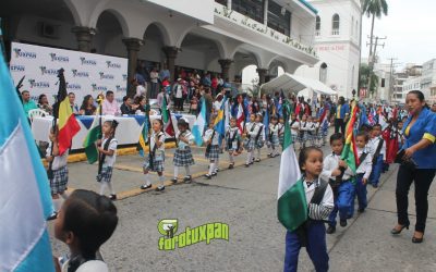 Exitoso Desfile del Día de las Naciones Unidas en Tuxpan