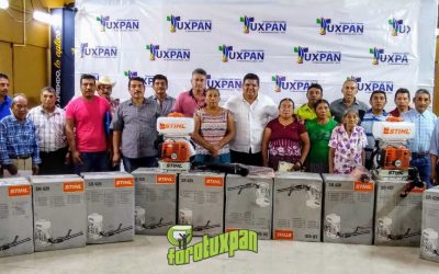 Bombas aspersoras con motor para 18 productores
