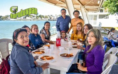 Encabeza regidora convivencia a trabajadores municipales