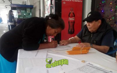 Ciudadanía responde favorablemente a velitas gratuitas