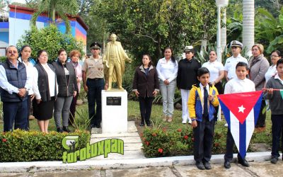 Emotivo homenaje a José Martí
