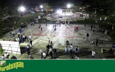 Alumbrado, Wifi, agua y drenaje, puso en marcha Toño Aguilar en Santiago de la Peña y colonia Álvarez