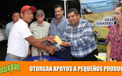 GOBIERNO MUNICIPAL OTORGA APOYOS A PEQUEÑOS PRODUCTORES
