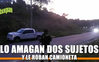 Lo amagan dos sujetos y le roban camioneta