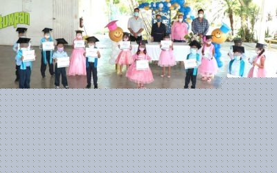 SE GRADÚAN ALUMNOS DEL CAIC – DIF