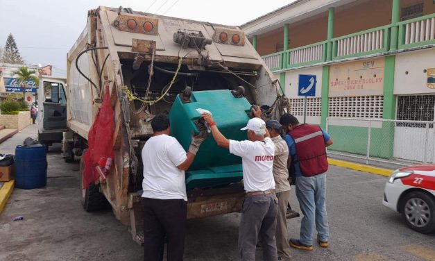 Labores de limpieza en áreas recreativas en Tamiahua