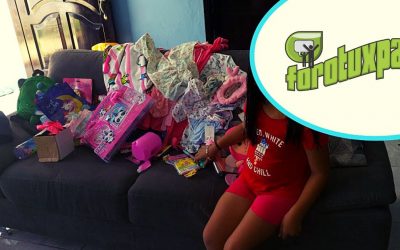 Tiran los regalos a la Basura