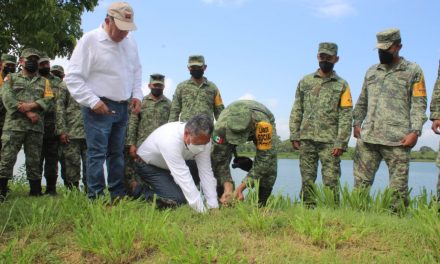 Ejército Mexicano realiza actividades de Labor social en el municipio de Tuxpan, Ver.