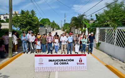 Gobierno de Tuxpan inaugura la pavimentación con concreto hidráulico en la calle Juan Escutia, de la colonia Niños Héroes