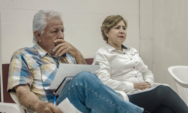 Tamiahua: Reunión con titulares de los locales del mercado municipal