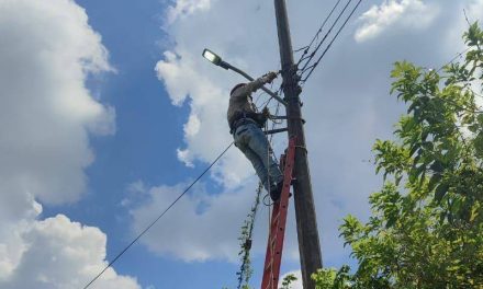 Tamiahua: Reparación total de lámparas en El Brujo y Bocanegra