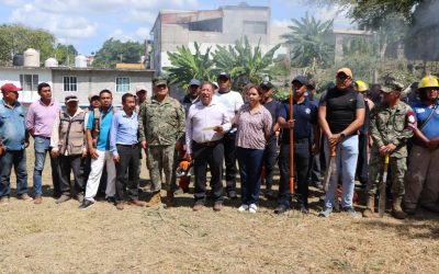 Gobierno de Tuxpan y dependencias de los 3 niveles de gobierno se suman a la limpieza y mantenimiento de escuelas