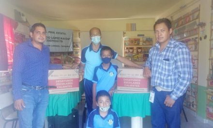 Tamiahua: Entrega de apoyos de desayunos escolares caliente en Paso de San Lorenzo