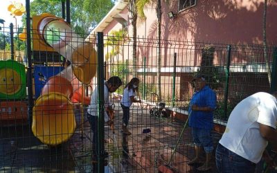 Tamiahua: Limpieza en la zona de juegos del parque Benito Juárez García