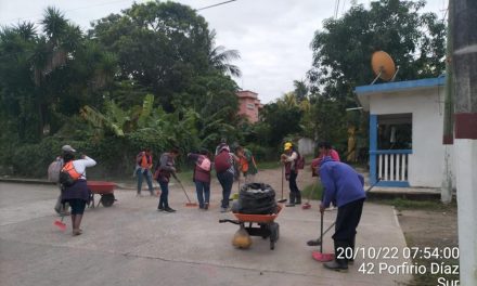 Tamiahua: Labores de limpieza desde muy temprano