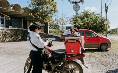 Operativo en favor de la seguridad y el bienestar de conductores de motos y automovilistas
