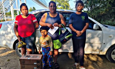Tamiahua: Entrega de desayunos escolares en Barra de Corazones