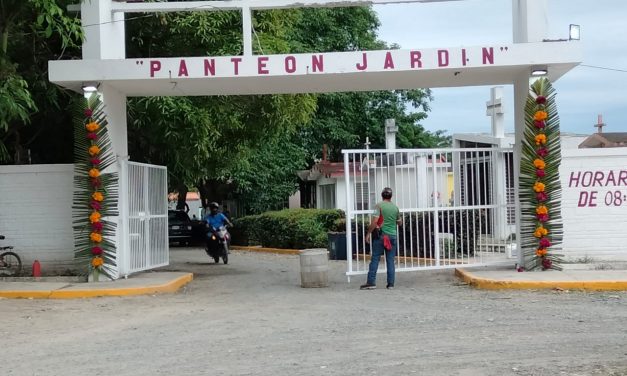 Listos los panteones para recibir visitantes en el Día Muertos