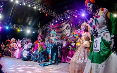 Espectacular Concurso de Catrinas y Catrines