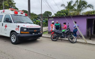 ¡Le dieron con un Azadón!