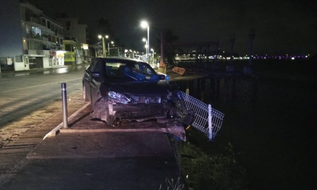 ¡Casi cae al Río!