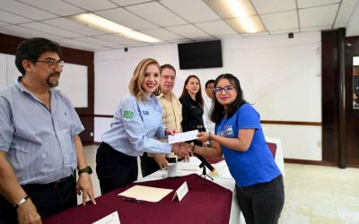 Entregan becas TC Energía 2022 a estudiantes destacados