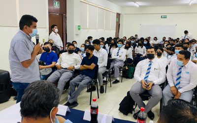 Capacita UECS a alumnos de UGM en prevención de delitos de secuestro y engaño telefónico