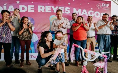 Los Reyes Magos llevaron regalos a niñas y niños de colonias populares ¡Fue una celebración inolvidable!