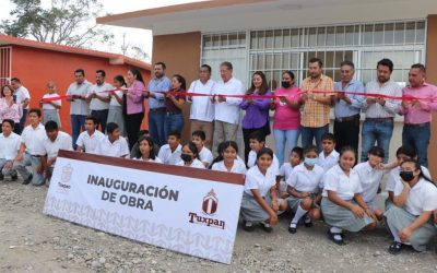 Gobierno de Tuxpan inaugura nueva aula en la Secundaria Emiliano Zapata de la comunidad Aire Libre