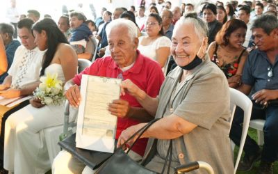 Desbordante felicidad en la ceremonia de Bodas Colectivas 2023