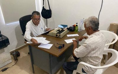 Subdirección de Salud brinda certificados a pescadores de Tamiahua