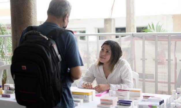Más tuxpeños beneficiados a través de la Jornada de Salud Visual