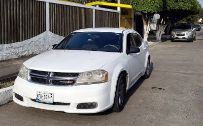 Abandonan AVENGER con 3 cadáveres en la Rodriguez Cano