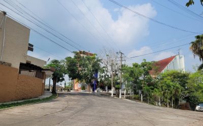 Robo con violencia en plena luz del día en Jardines