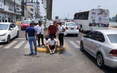 Policía busca al responsable de accidente en bulevar Jesús Reyes Heroles