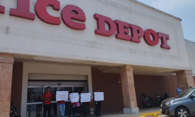 Empleados de Office Depot Tuxpan denuncian injusticias salariales y maltrato laboral