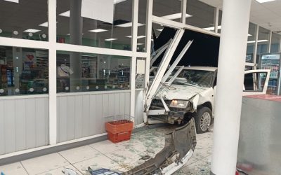 Jovenes destrozan BENAVIDES en la «PEDA»