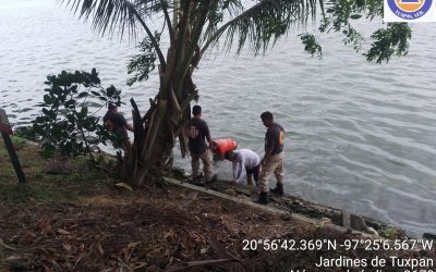 Protección Civil rescata a pescador que naufragó en el río Tuxpan